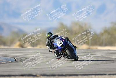 media/Dec-07-2025-CVMA (Sun) [[3e7d2de5dc]]/Race 12- Formula 40 MW and LW/